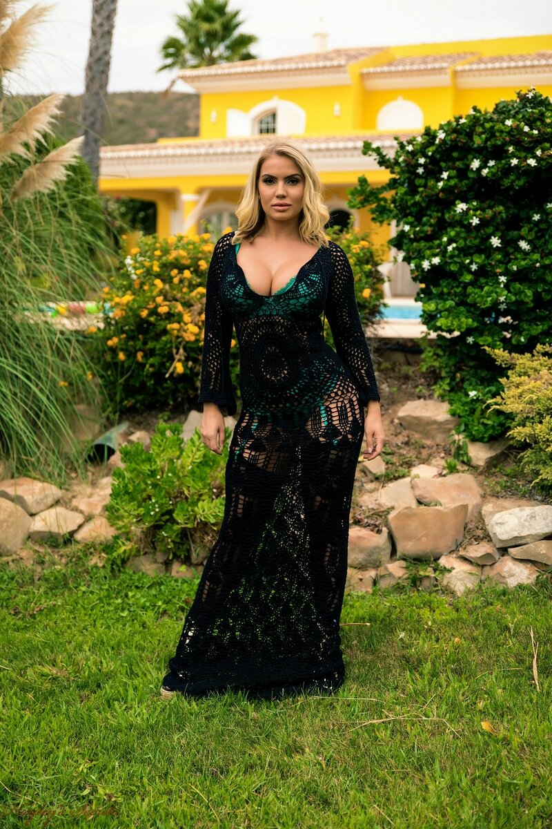 Дарина, 18